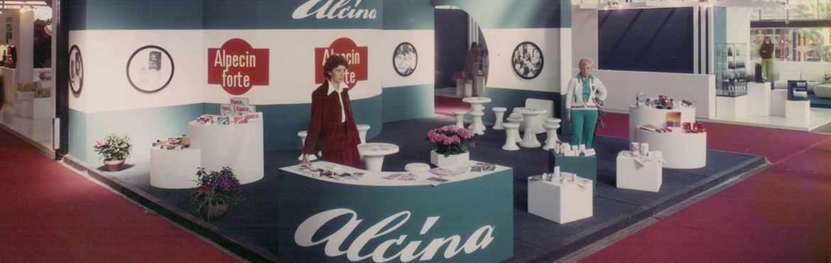 Alcina-Messestand auf der Cosmoprof in Bologna/Italien, 1974 Alcina-Messestand auf der Cosmoprof in Bologna/Italien, 1974